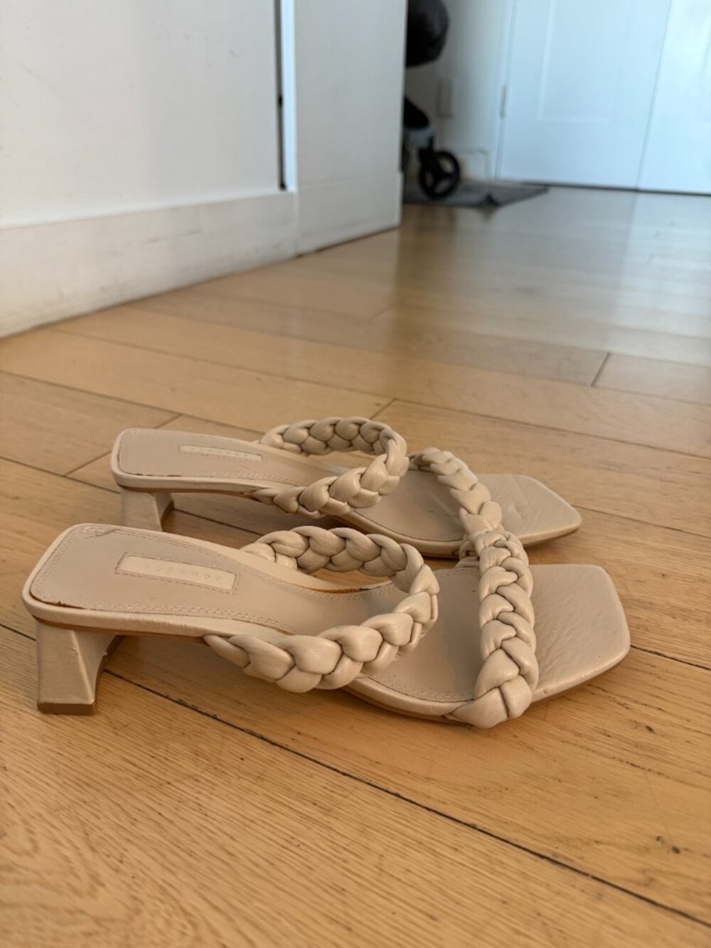 Topshop Braided Strap Heeled Sandals Cream Square Toe Size 39 - Picture 3 of 4